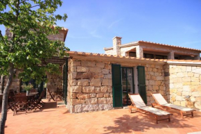 Les anciennes écuries, belle villa pour 12 personnes au coeur d'un vignoble avec piscine